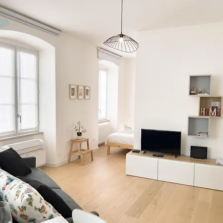 Corridoni 2b Tirabora Short Rent * トリエステ