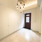 Corridoni 2b Tirabora Short Rent Апартаменты
