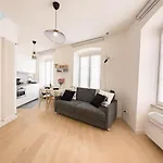 Corridoni 2b Tirabora Short Rent Апартаменты Триест