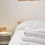 Corridoni 2b Tirabora Short Rent Апартаменты Триест