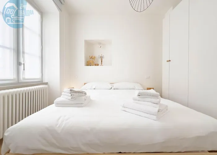 Corridoni 2b Tirabora Short Rent *