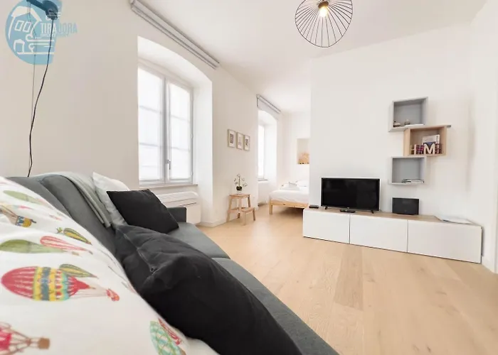 Corridoni 2b Tirabora Short Rent Apartment *